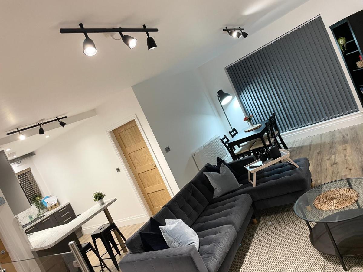 Highford Court Apartment Poulton-le-Fylde Екстериор снимка